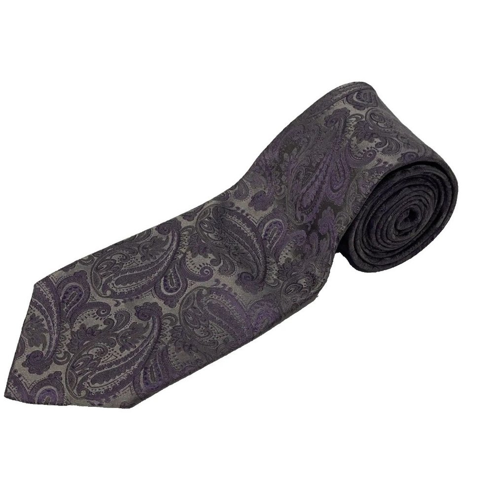Merona Gray and Purple Paisley Silk Mens Neck Tie 58.5" Long 3.25" Wide